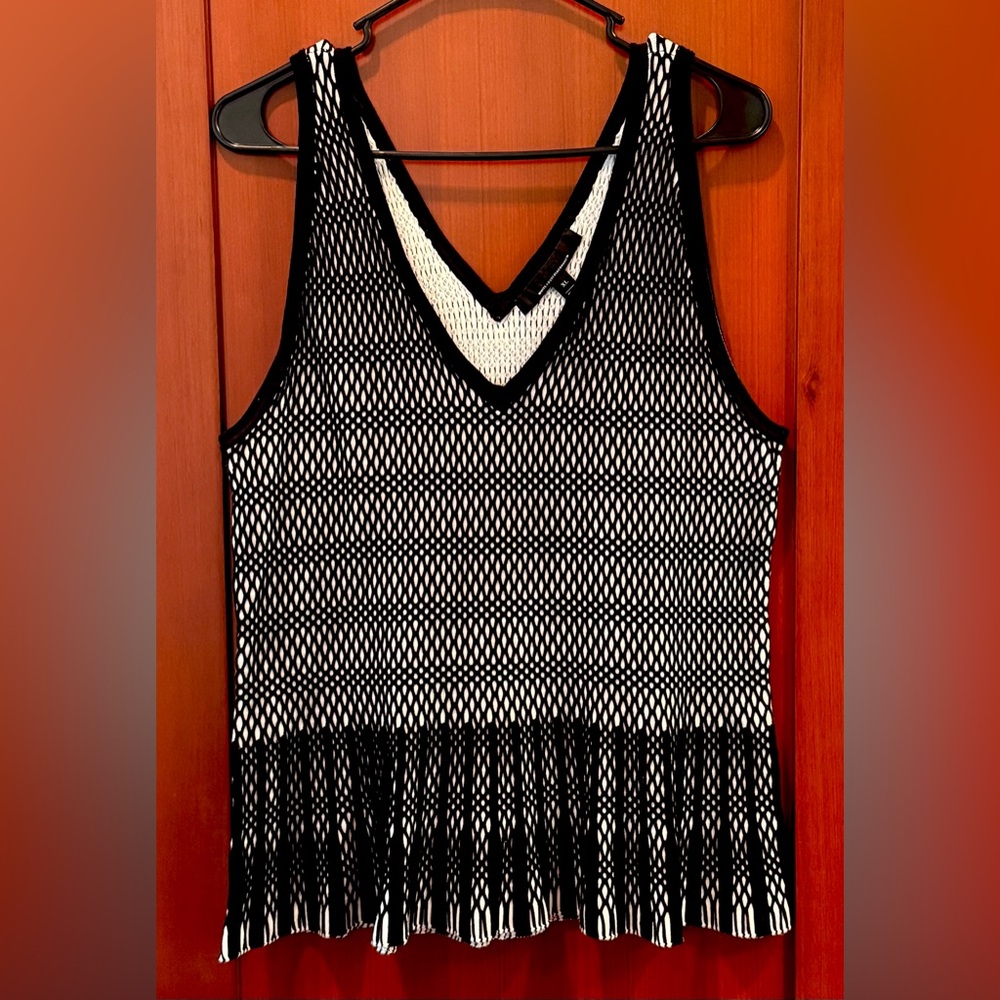White House Black Market V-Neck Black and White Tank Top